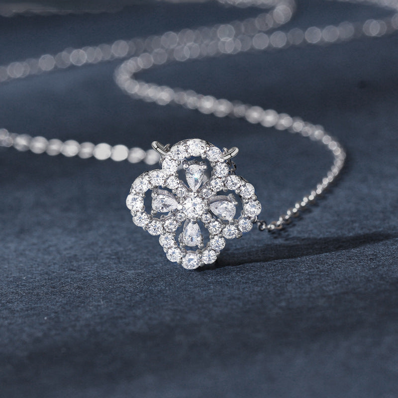【AR025】S925 Moissanite clover Necklace | クローバー ネックレス (シルバー925 / モアサナイト)